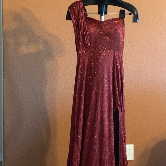 Branded Wear For Less | Dresses | One Shoulder Sleeveless Dress | Poshmark